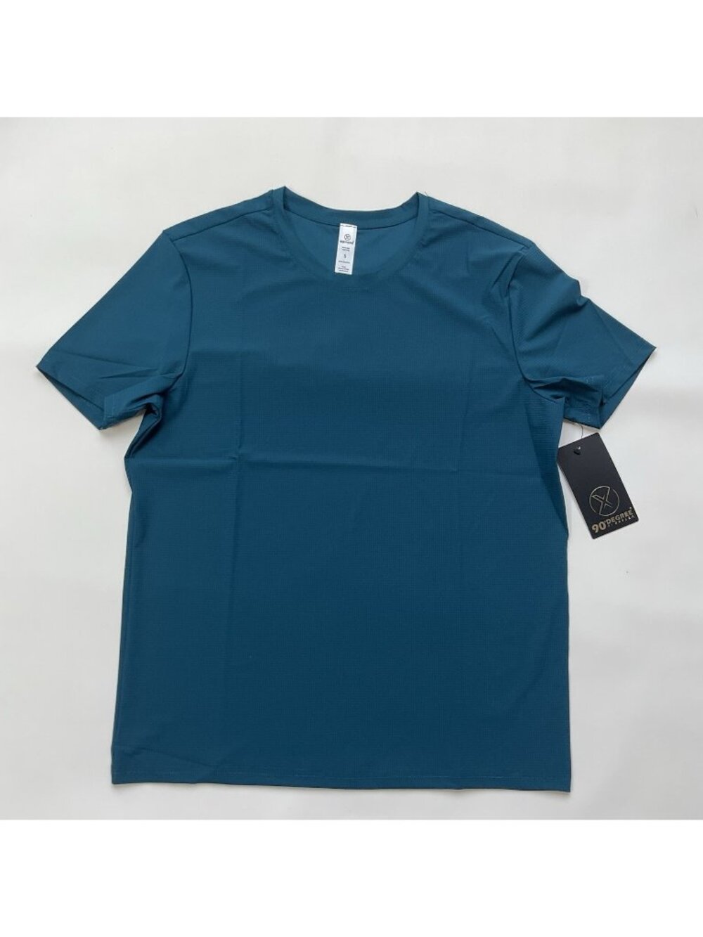$32 90 Degree By Reflex Men’s Performance T-Shirt 4 Way Stretch Training Size M